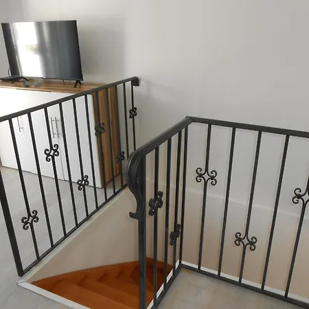 Kameni Biser Holiday home Jurdani